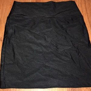 Black pencil skirt
